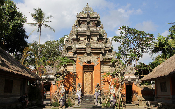 Explore beautiful Ubud, Bali.